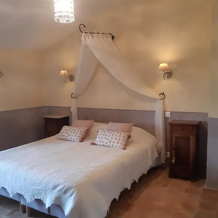 Holiday home Le Clos De La Tuilerie